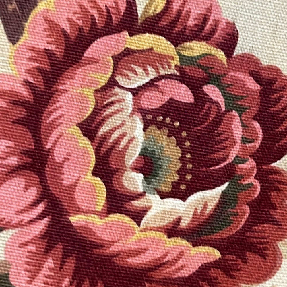 Gorgeous Rose floral heavyweight fabric upholstery camel pink green gold cottage - Picture 7 of 9